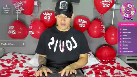 Snapshot of aroon_fit chatting on February 16, 2026, 9:44 pm AROON HOT online show from February 16, 2026, 9:44 pm