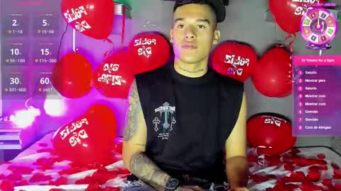 Snapshot of aroon_fit chatting on February 17, 2026, 10:38 pm AROON HOT online show from February 17, 2026, 10:38 pm