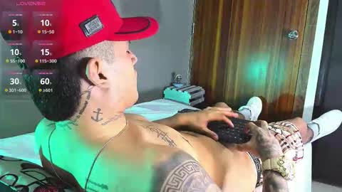 Snapshot of aroon_fit chatting on February 27, 2026, 11:49 pm AROON HOT online show from February 27, 2026, 11:49 pm