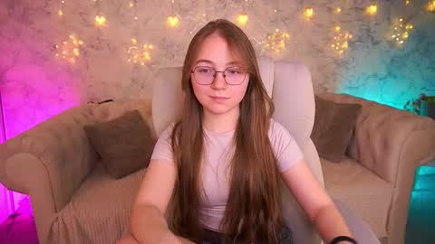 arrinawair online show from March 9, 2026, 7:56 am