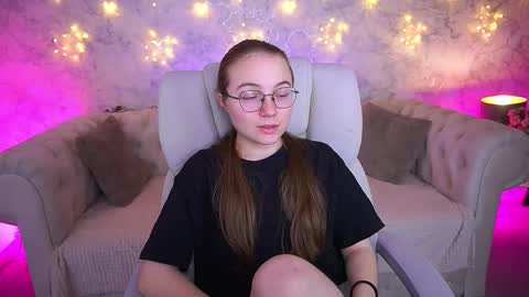 arrinawair online show from March 18, 2026, 7:11 am