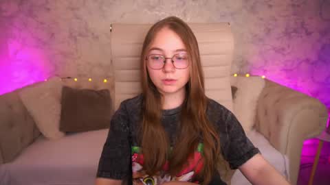arrinawair online show from June 8, 2026, 6:47 am