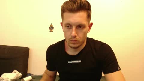 arromwilliam90 online show from January 19, 2025, 8:30 pm