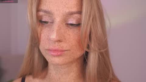 Snapshot of artease chatting on March 7, 2025, 8:34 am Arti Next Streams - online show from March 7, 2025, 8:34 am