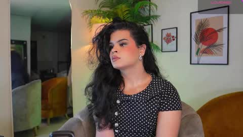 Chloe  online show from March 8, 2025, 4:28 pm