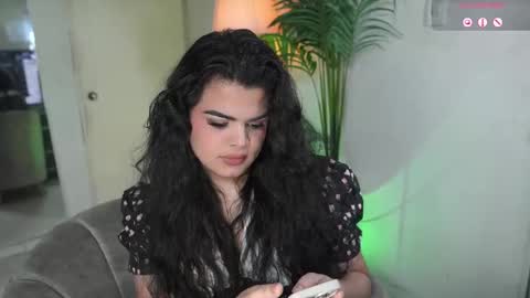 Chloe  online show from October 12, 2025, 9:58 pm