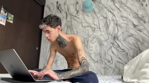   online show from March 31, 2026, 11:10 am