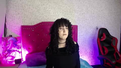 Snapshot of artemisa_bow chatting on February 26, 2026, 11:53 am Artemisa online show from February 26, 2026, 11:53 am