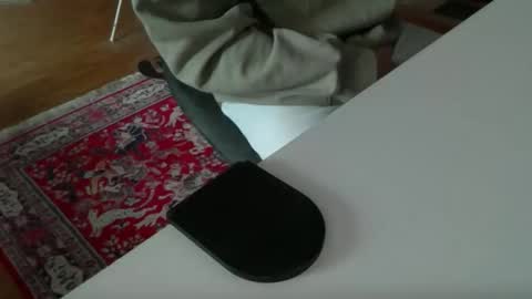 artesian99 online show from November 9, 2025, 9:29 am