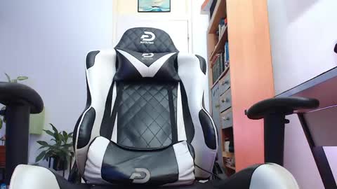 Artie online show from April 20, 2026, 8:06 am