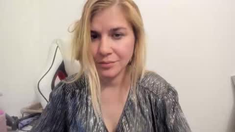 MIA online show from October 14, 2025, 8:42 pm