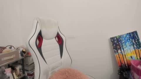 MIA online show from November 13, 2025, 10:41 pm