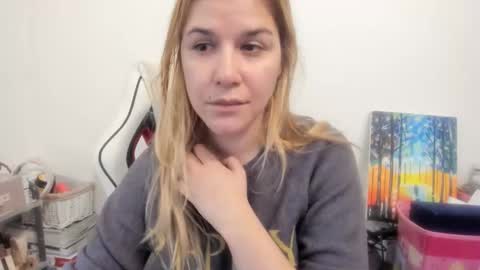 MIA online show from November 16, 2025, 11:38 am