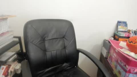 MIA online show from March 2, 2026, 10:16 pm