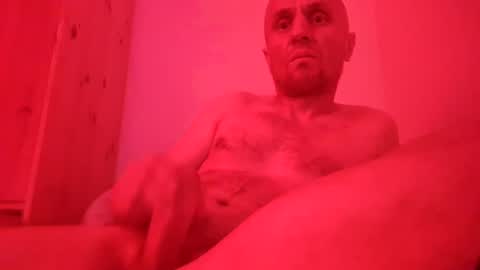 Snapshot of arturleczna chatting on January 14, 2025, 3:22 am relaxxxxxx online show from January 14, 2025, 3:22 am