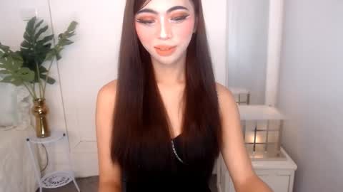 Ariella online show from April 9, 2026, 10:15 pm