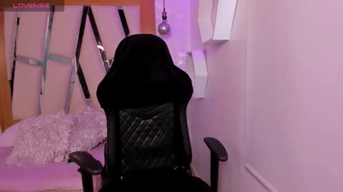 Ary Cooper online show from October 2, 2025, 1:51 pm