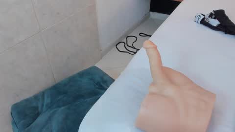 Ana online show from January 24, 2025, 6:46 pm