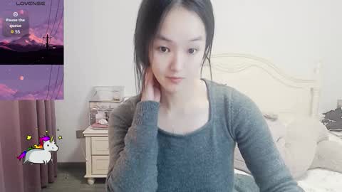 Lily online show from February 15, 2026, 3:47 am