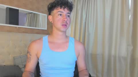 Snapshot of arzt_andy chatting on January 18, 2026, 10:02 pm andy online show from January 18, 2026, 10:02 pm