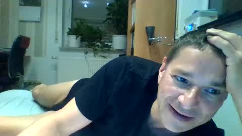 as660660 online show from September 14, 2025, 8:52 pm