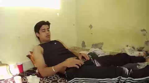 ash2730 online show from November 16, 2025, 9:48 am