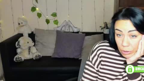 Snapshot of ash_rianna chatting on February 10, 2025, 12:29 pm Anna online show from February 10, 2025, 12:29 pm