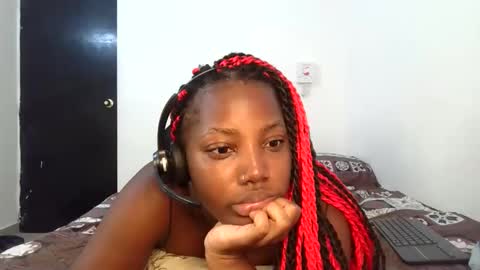 Snapshot of ashaichious chatting on March 17, 2026, 1:43 am Ebonie Rose online show from March 17, 2026, 1:43 am