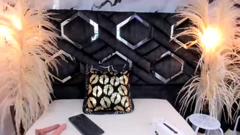 ashley_7777 online show from March 6, 2025, 3:13 pm