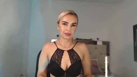 ashley__tylor online show from March 9, 2025, 12:42 am