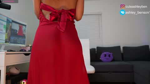 ashley  online show from December 30, 2024, 2:42 am