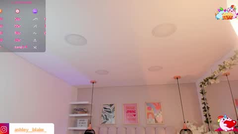 Ashley online show from December 17, 2025, 3:12 am