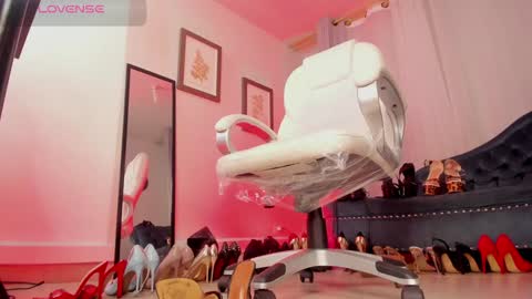 ashley_leon_ online show from January 9, 2025, 4:17 pm