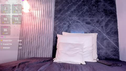 ashley_miller26 online show from January 14, 2025, 2:19 am