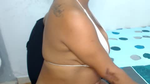 Snapshot of ashley_spicy chatting on September 18, 2025, 7:27 pm Ashley online show from September 18, 2025, 7:27 pm