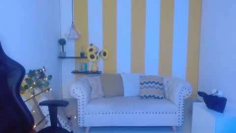 ashley online show from March 7, 2025, 10:43 pm