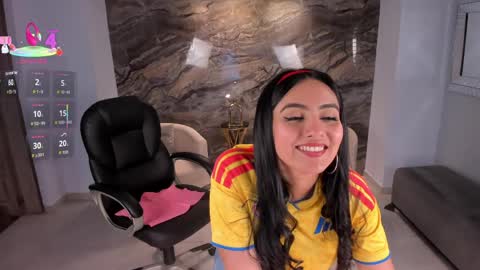 Ashley Jhonson  online show from March 26, 2026, 8:58 pm