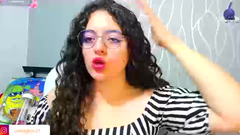 .. Ashley .. online show from September 9, 2025, 12:10 am