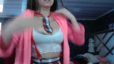 Snapshot of ashleynaughty18 chatting on September 30, 2025, 7:19 pm ashleynaughty18 online show from September 30, 2025, 7:19 pm