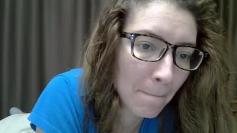 Ashley online show from December 13, 2024, 9:02 am