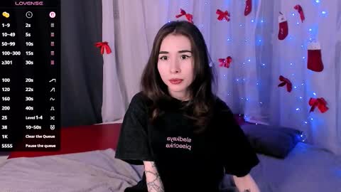 Ashley online show from January 6, 2026, 1:26 pm