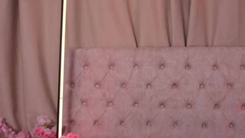 Ashley Lauren online show from January 20, 2025, 6:53 am