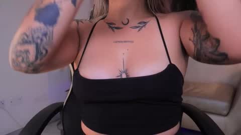 Ashley Lauren online show from October 17, 2025, 4:15 am