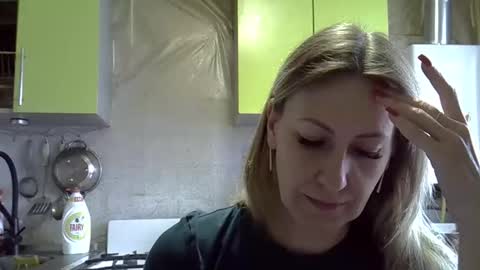 AshleyXHoney online show from March 27, 2026, 8:20 am