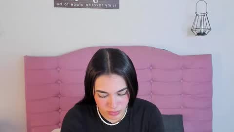 kylie online show from September 23, 2025, 3:20 am