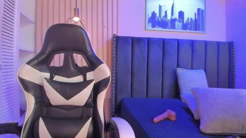 ashlye_miller_ online show from March 28, 2026, 4:23 am