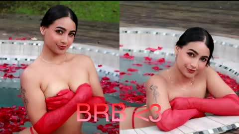Ashly Rouxx online show from May 15, 2026, 11:01 pm