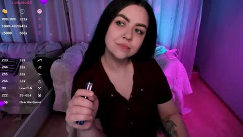Snapshot of ashton_heidi chatting on June 4, 2026, 1:11 am Your girlfriend online show from June 4, 2026, 1:11 am