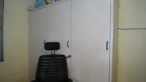 Asia online show from March 11, 2025, 6:21 am