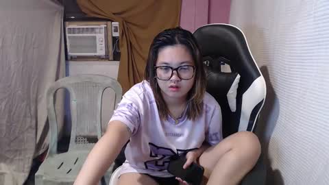 bb girl online show from September 17, 2025, 5:25 pm